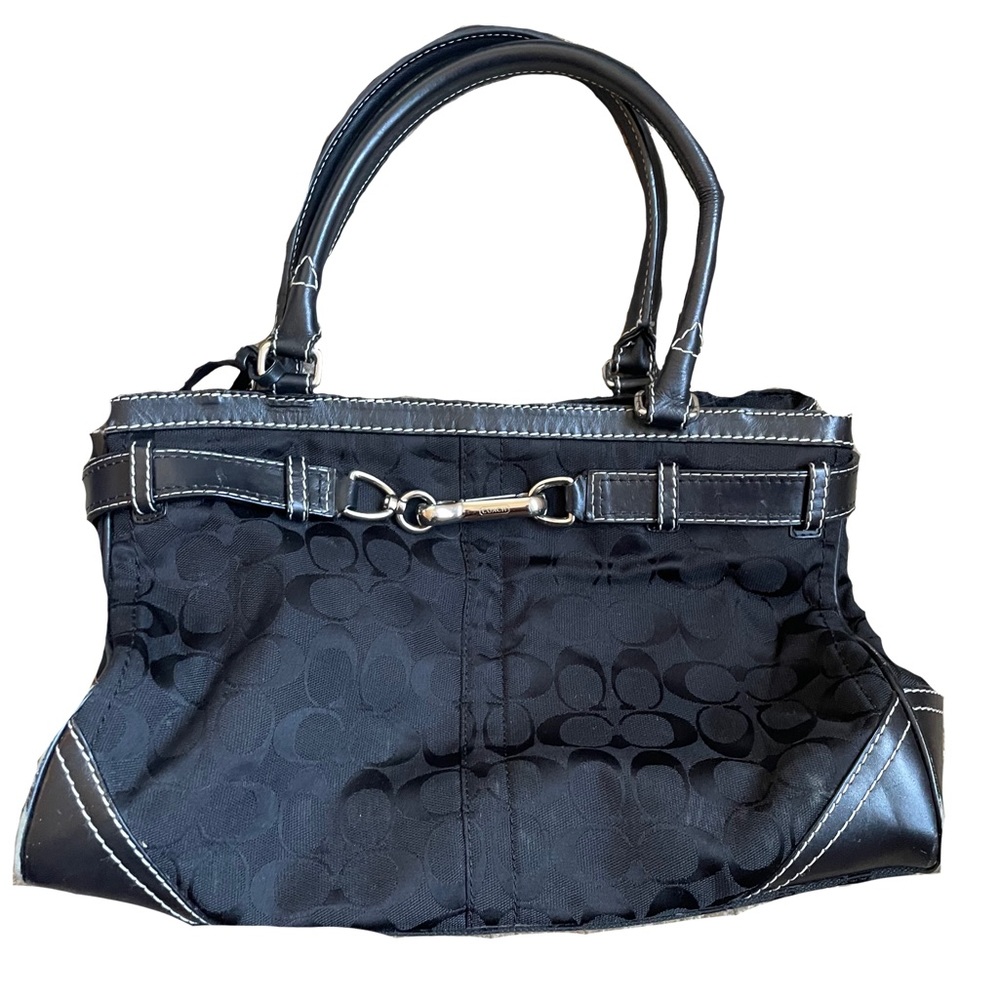 Vintage coach bag with signature logos